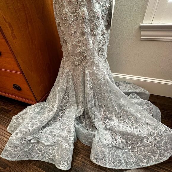 Mac Duggal gown - Picture 6 of 12